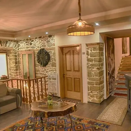 Bujtina Bicolli Hotel