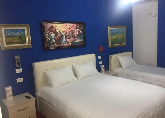 Bujtina Bicolli * 코르처