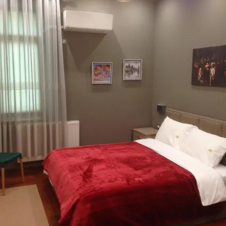 Hotel Bujtina Bicolli