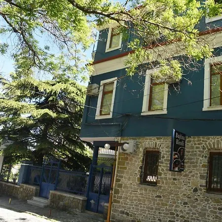 Bujtina Bicolli Hotel *